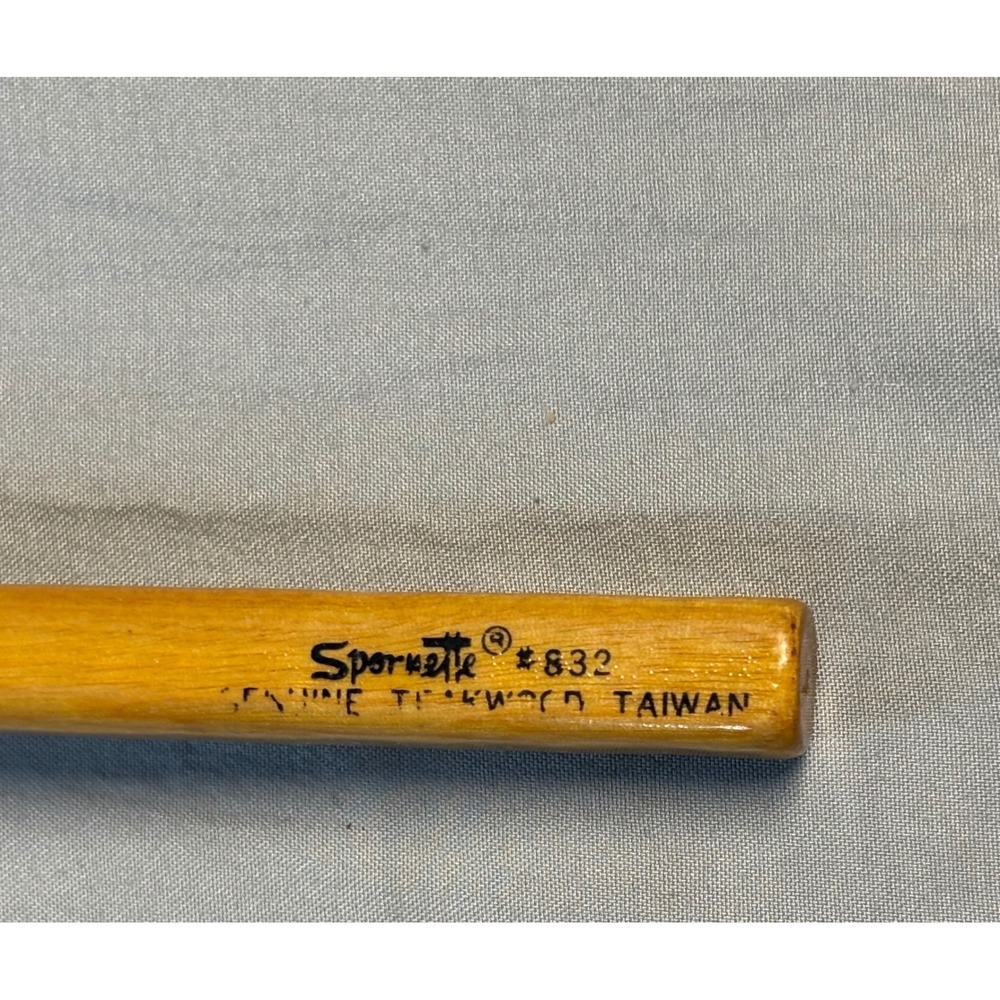 Vintage Spornette 832 Round Hair Brush Genuine Teakwood Handle - Picture 2 of 5